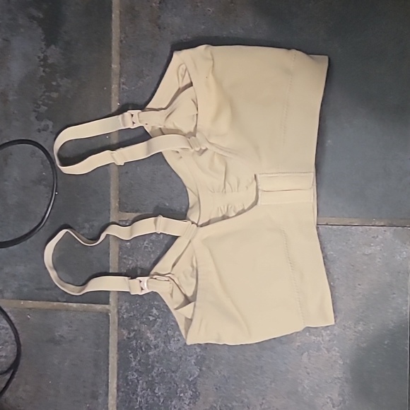 Kindred By Kindred Bravely Hands Free Pumping & Nursing Bra Size Medium Reg. - Picture 4 of 5